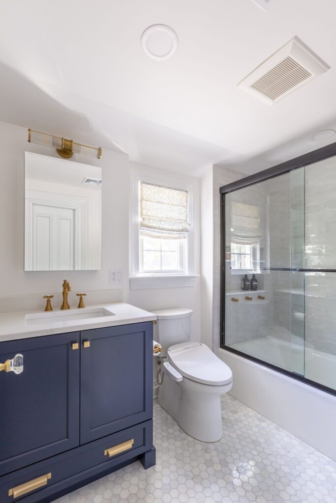 Bold Transitional Bath, Summit, NJ