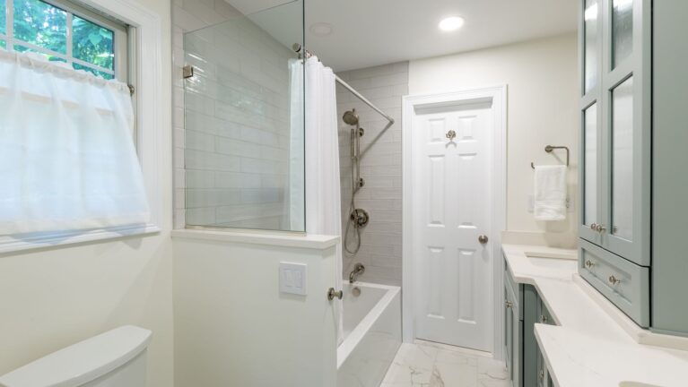 Jack & Jill Ensuite, Chatham, NJ
