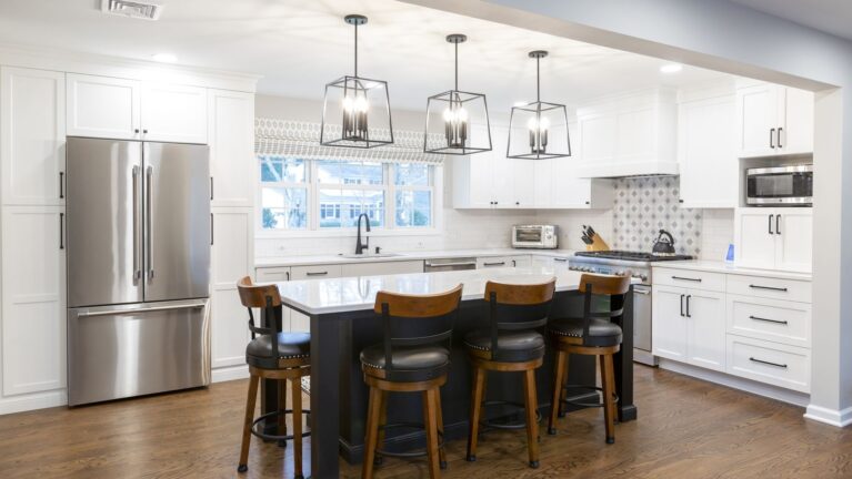 Bright Open-Concept Kitchen in Berkeley Heights NJ