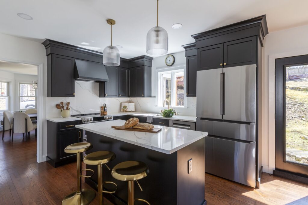 Modern Black & Bold Kitchen Remodel in Montville, NJ